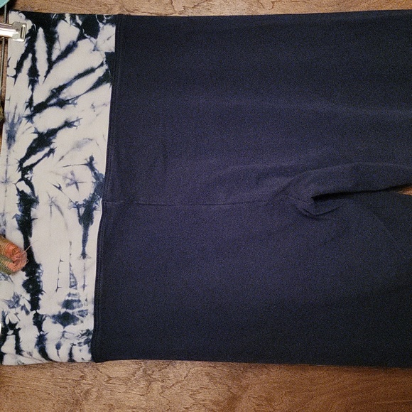 Victoria's Secret Navy Blue Tie-Dye Yoga Pants Small - Picture 6 of 10